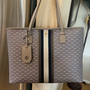 Tory Burch Gemini Link Canvas Top-Zip Tote